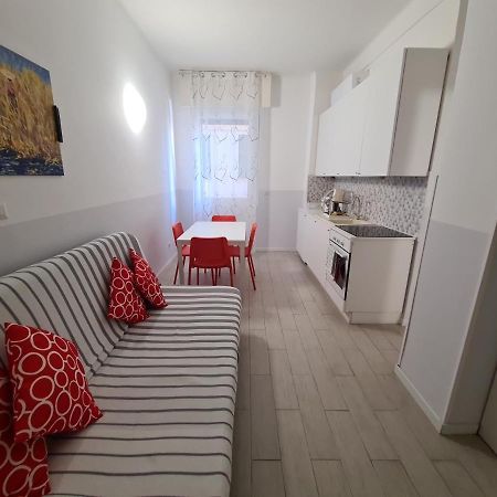 La Casa Di Sandra By Portofinovacanze Rapallo Exteriör bild